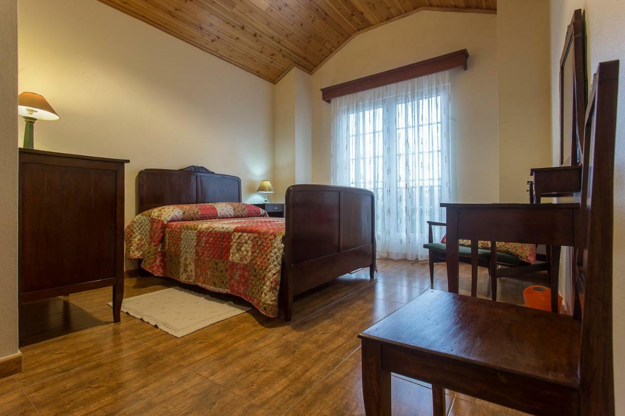 Apartamentos Em Casa Da Avo Ines Porto Formoso Esterno foto